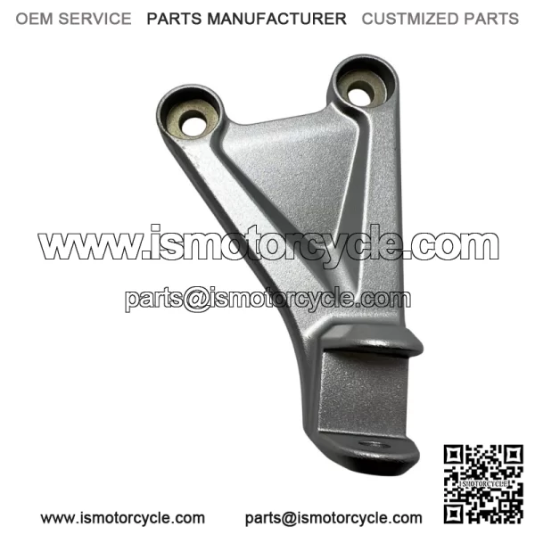 Honda 2009-2014 CB Left Main Step Holder 50700-MFL-D20 New OEM New 50700MFLD20