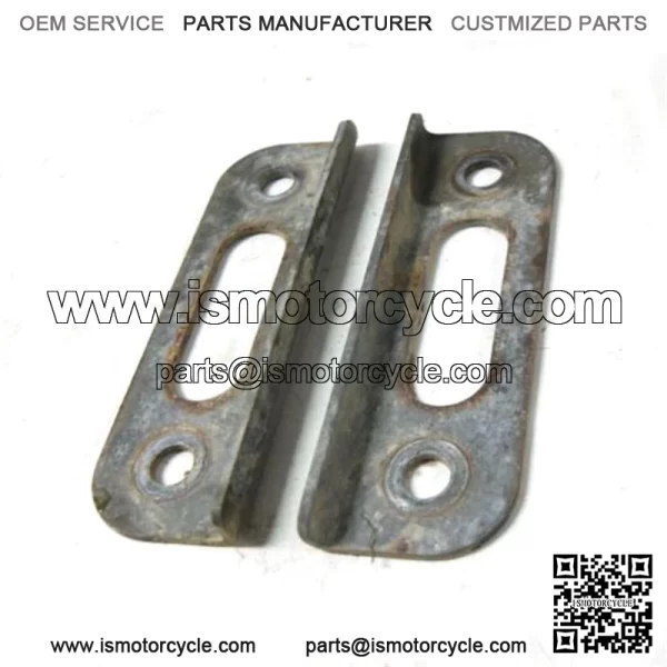 06 Yamaha Apex RTX RX 10 1000 Snowmobile right and left mount brackets - Image 3
